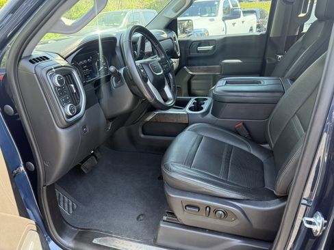 Used 2021 GMC Sierra 1500 Denali w/ Driver Alert Package II AWD/4WD image 13