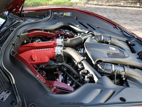 Used 2025 Ferrari Roma Spider RWD image 25