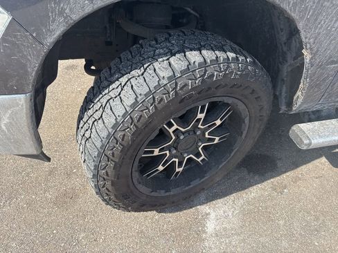 Used 2016 RAM 1500 Laramie w/ Convenience Group image 3