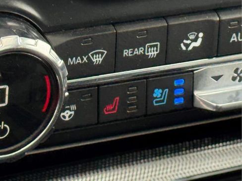 Certified 2021 Ford F150 Limited AWD/4WD image 27