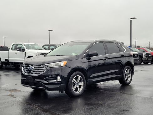 Used 2021 Ford Edge SEL w/ Convenience Package image 8