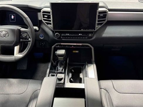 Used 2024 Toyota Sequoia Limited image 18