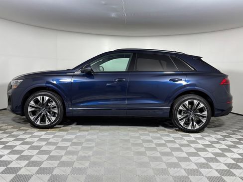 Used 2025 Audi Q8 Prestige AWD/4WD image 4