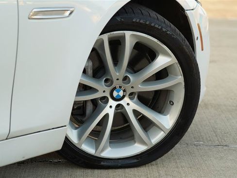 Used 2016 BMW 535i xDrive Sedan AWD/4WD image 16