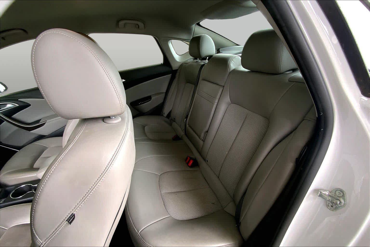 Used 2014 Buick Verano Convenience FWD image 19