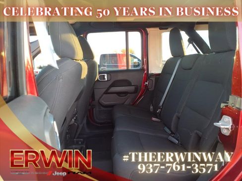 Certified 2022 Jeep Wrangler Unlimited Sahara w/ Cold Weather Group image 25