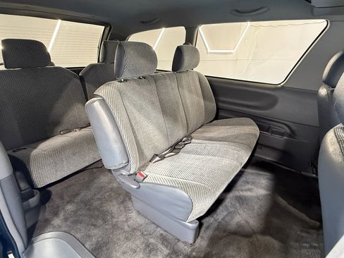 Used 1995 Toyota Previa DX image 33