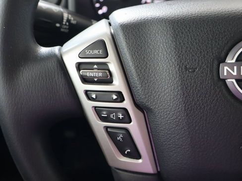 Used 2023 Nissan Titan SV image 20
