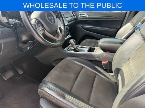 Used 2019 Jeep Grand Cherokee Altitude image 9