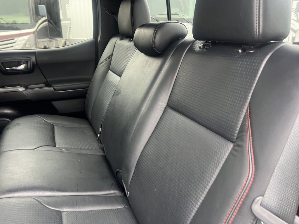 Used 2021 Toyota Tacoma TRD Pro AWD/4WD image 27