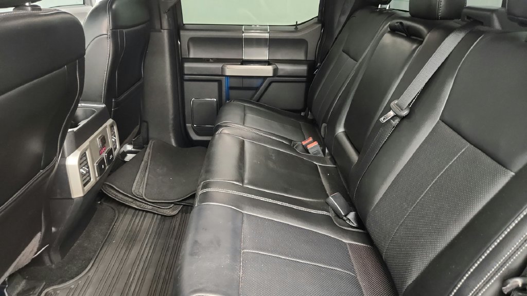 Used 2019 Ford F150 Lariat w/ Equipment Group 502A Luxury AWD/4WD image 33