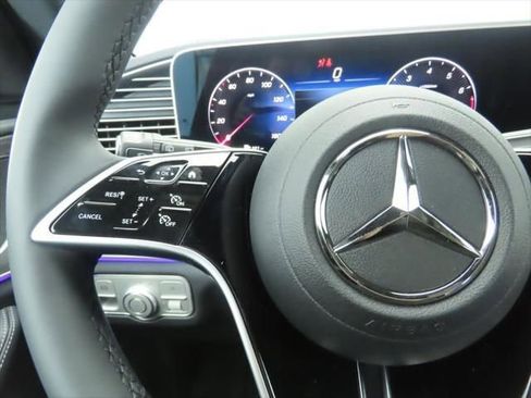 New 2026 Mercedes-Benz GLE 350 4MATIC image 12
