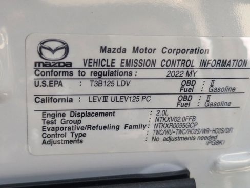 Used 2022 MAZDA MX-5 Miata RF Grand Touring image 15