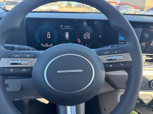 New 2026 Hyundai Kona SE image 17