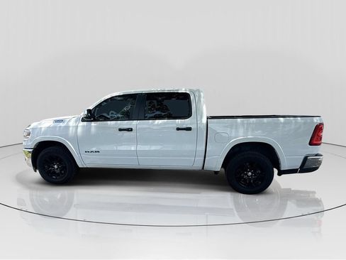 Used 2025 RAM 1500 Big Horn AWD/4WD image 4