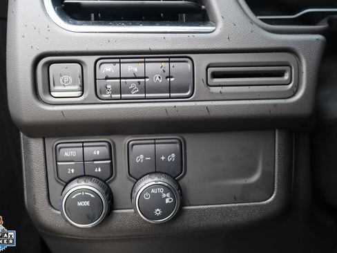 Used 2023 Chevrolet Tahoe Z71 AWD/4WD image 15