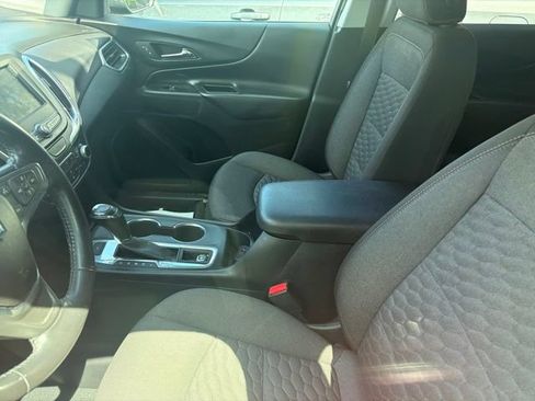 Used 2019 Chevrolet Equinox LT AWD/4WD image 3