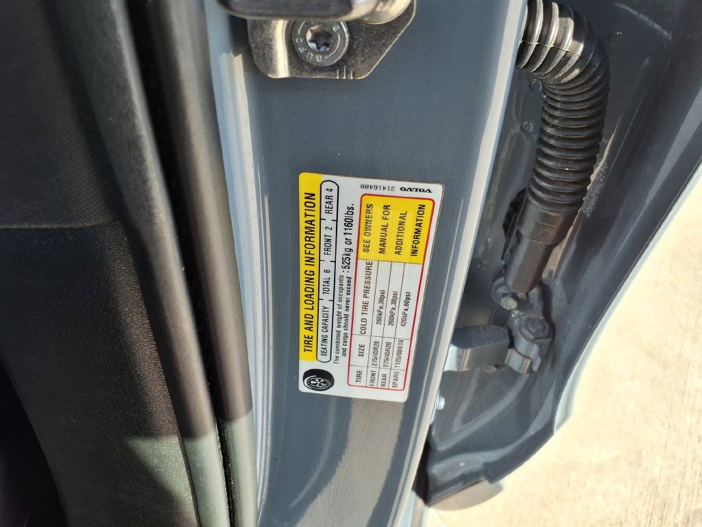 Used 2020 Volvo XC90 T6 Momentum AWD/4WD image 35