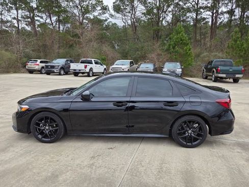 Used 2025 Honda Civic Sport image 2