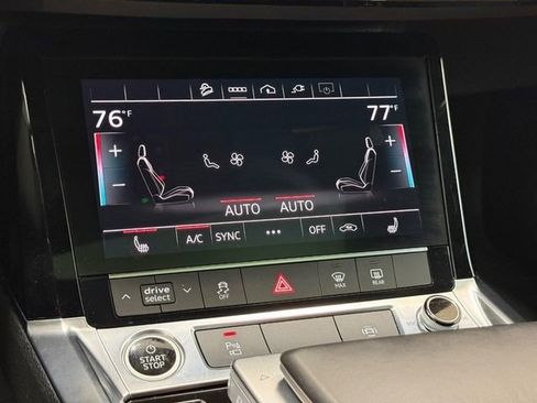 Used 2022 Audi e-tron Premium image 19