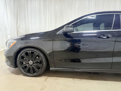 Used 2019 Mercedes-Benz CLA 250 4MATIC image 9