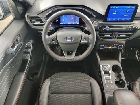 Used 2025 Ford Escape ST-Line FWD image 24
