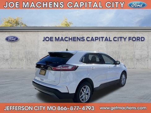 Certified 2022 Ford Edge SEL w/ Convenience Package image 7