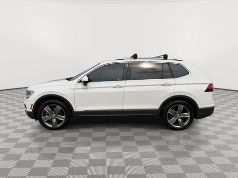 Used 2021 Volkswagen Tiguan SEL AWD/4WD image 4