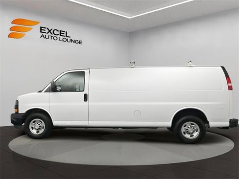 Used 2018 Chevrolet Express 2500 Extended w/ Driver Convenience Package image 2