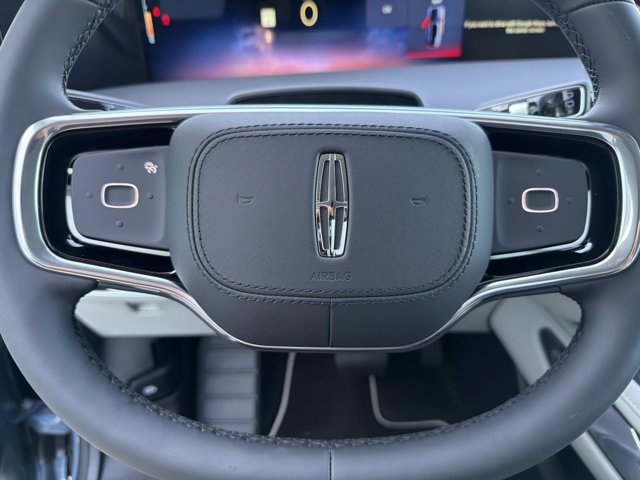 New 2026 Lincoln Nautilus Premier w/ Jet Appearance Package AWD/4WD image 25