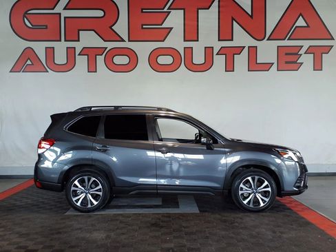 Used 2023 Subaru Forester Limited AWD/4WD image 1