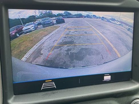 Used 2020 Chevrolet Silverado 1500 LT w/ All-Star Edition image 21