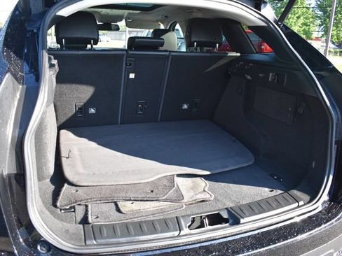 Used 2018 Jaguar F-PACE Premium AWD/4WD image 21