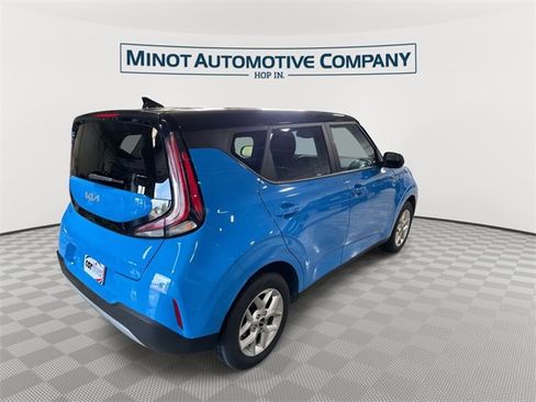 Used 2023 Kia Soul S image 7