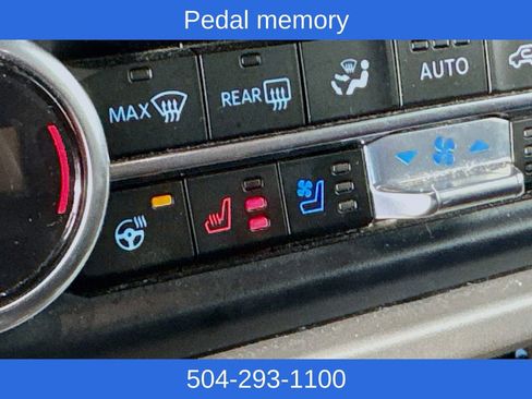 Used 2024 Ford Expedition Limited image 21