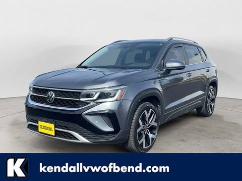 Used 2022 Volkswagen Taos SEL AWD/4WD image 1
