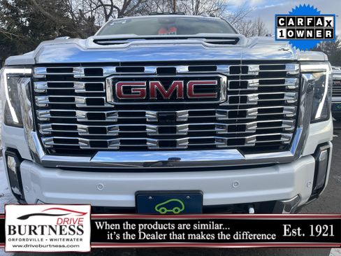 Used 2024 GMC Sierra 2500 Denali w/ Denali Reserve Package image 29
