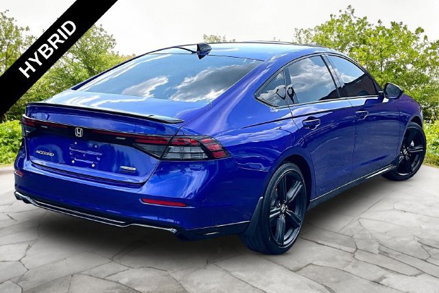 Used 2024 Honda Accord Sport image 2