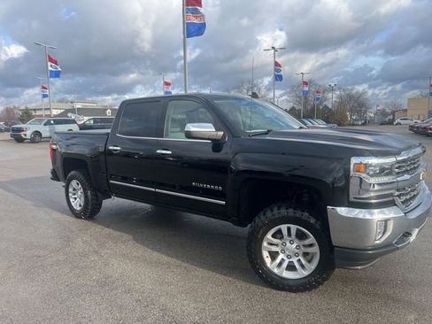Used 2018 Chevrolet Silverado 1500 LTZ image 2