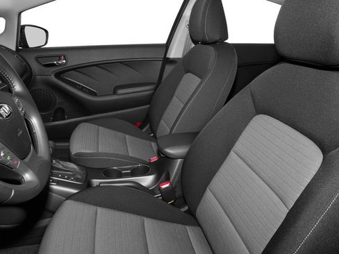 Used 2016 Kia Forte LX image 11