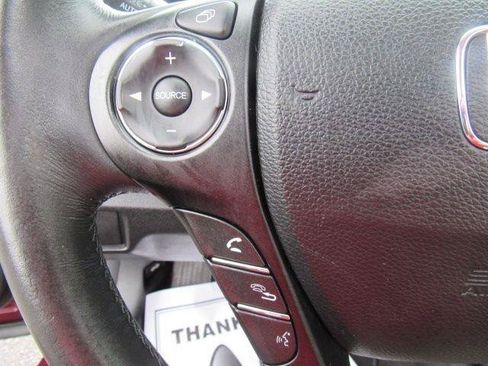 Used 2015 Honda Crosstour EX-L image 26
