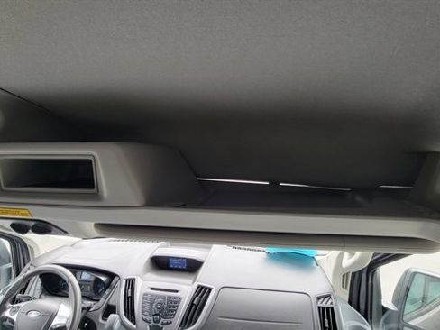 Used 2015 Ford Transit 150 XLT RWD image 37