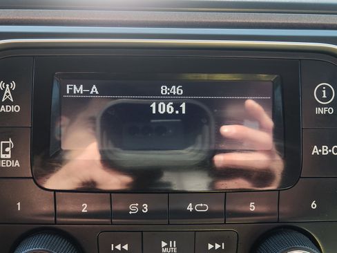 Used 2017 RAM 1500 ST w/ SXT Appearance Group image 18