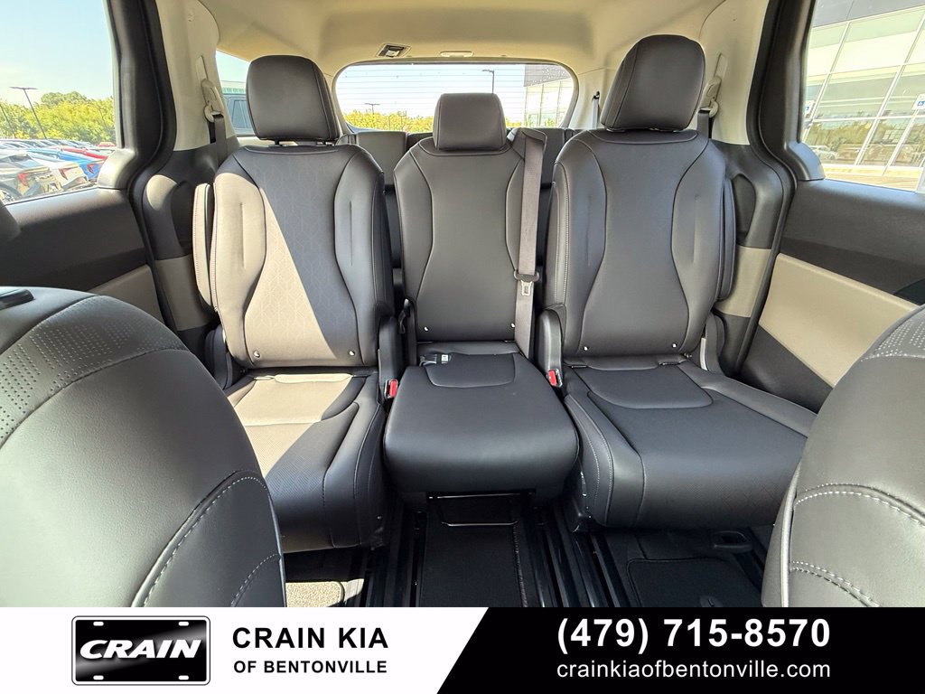 New 2026 Kia Carnival FWD image 30