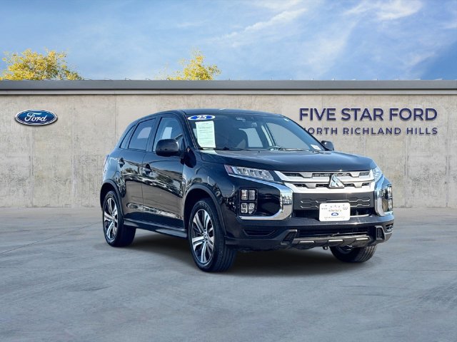 Used 2025 Mitsubishi Outlander Sport ES AWD/4WD image 1
