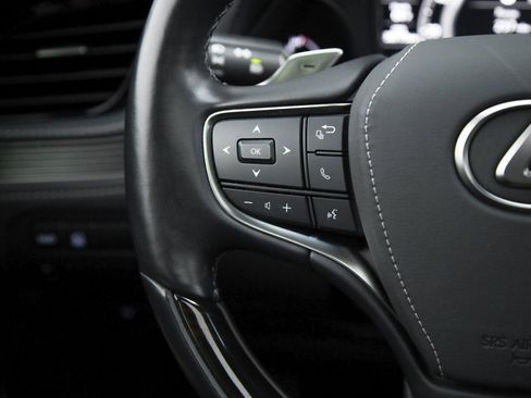 Used 2022 Lexus LS 500 w/ Interior Upgrade Package image 15