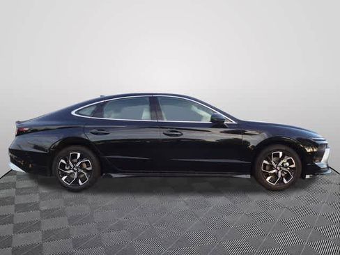 Used 2025 Hyundai Sonata SEL FWD image 4