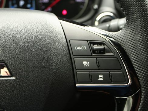 New 2025 Mitsubishi Eclipse Cross SEL image 17