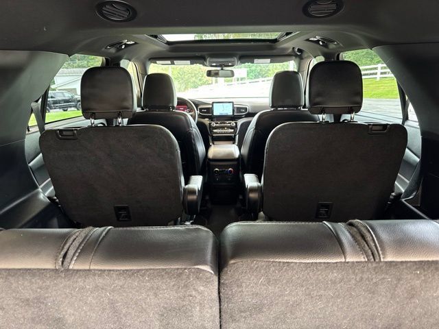 Used 2023 Ford Explorer ST-Line w/ Class IV Trailer Tow Package AWD/4WD image 31