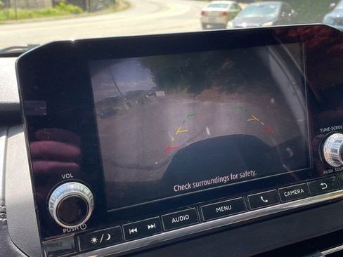 Used 2022 Mitsubishi Outlander ES AWD/4WD image 7